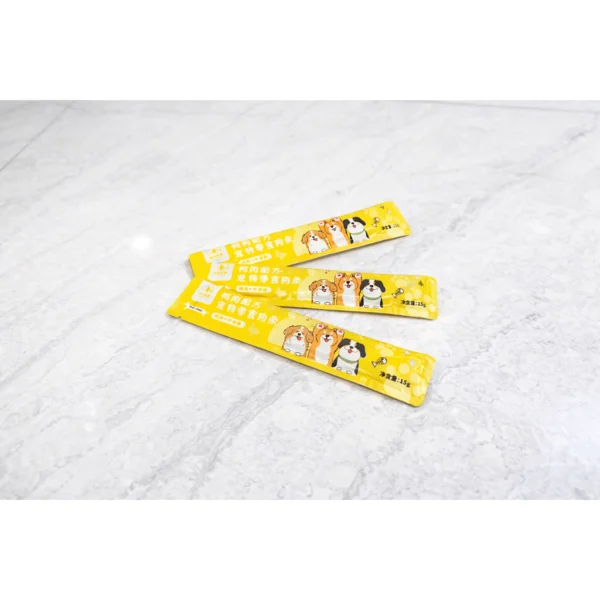 Pet Snacks for Cats and Dogs | Healthy Training & Reward Treats for All Pets